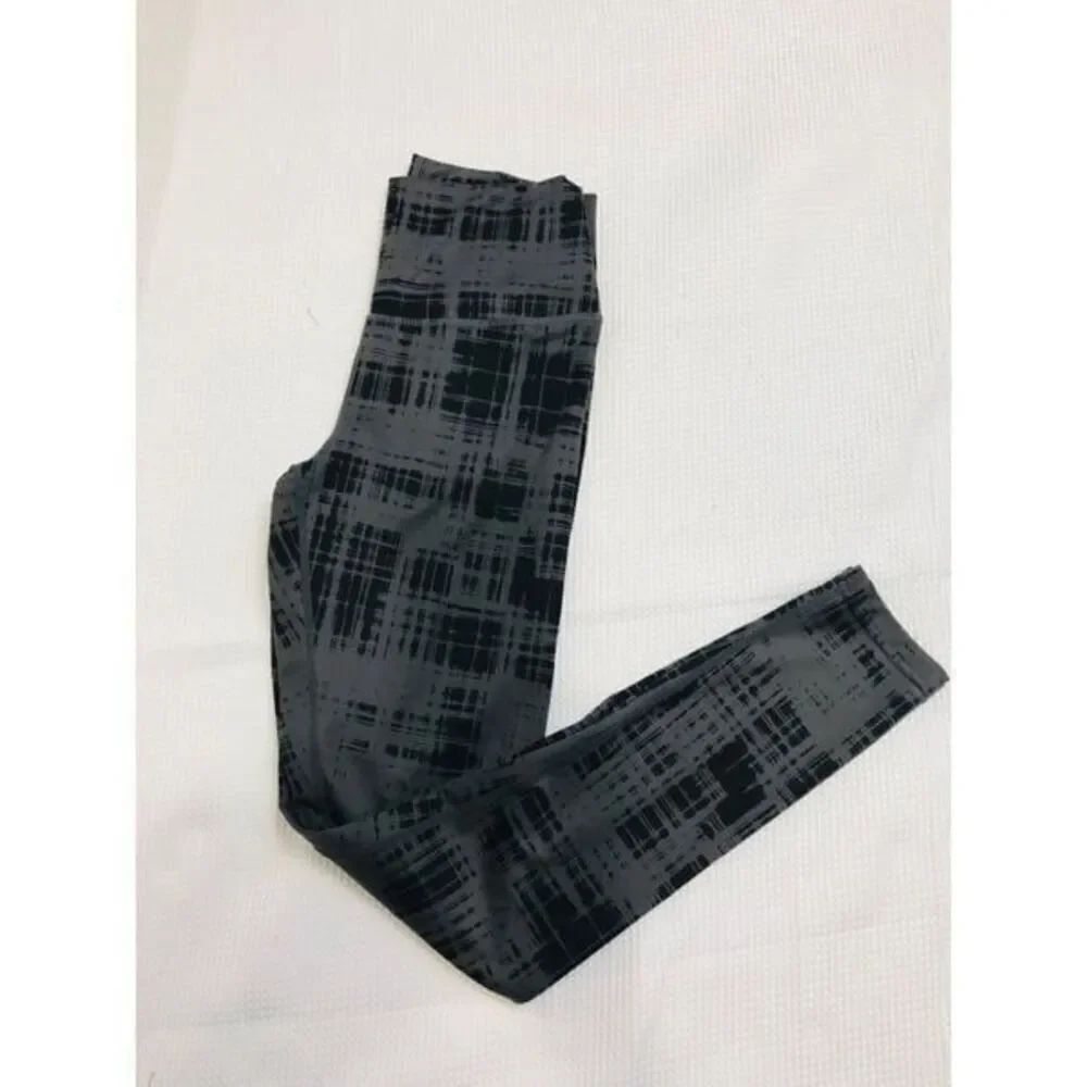 Zella Leggings size S Gray and black….0352